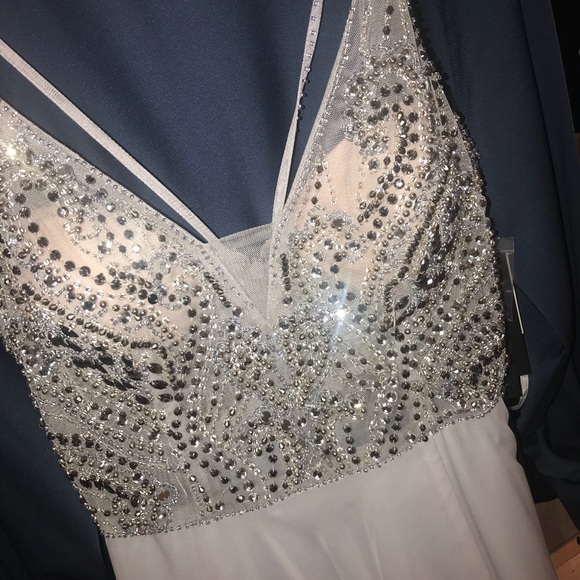 ❌SOLD IN BUNDLE❌ - Picture 5 of 8